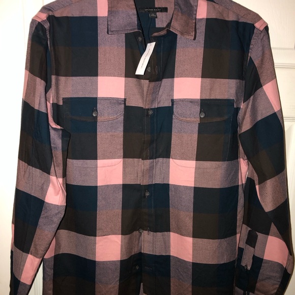 New with Tags. Banana Republic Soft Wash Button - Picture 4 of 4